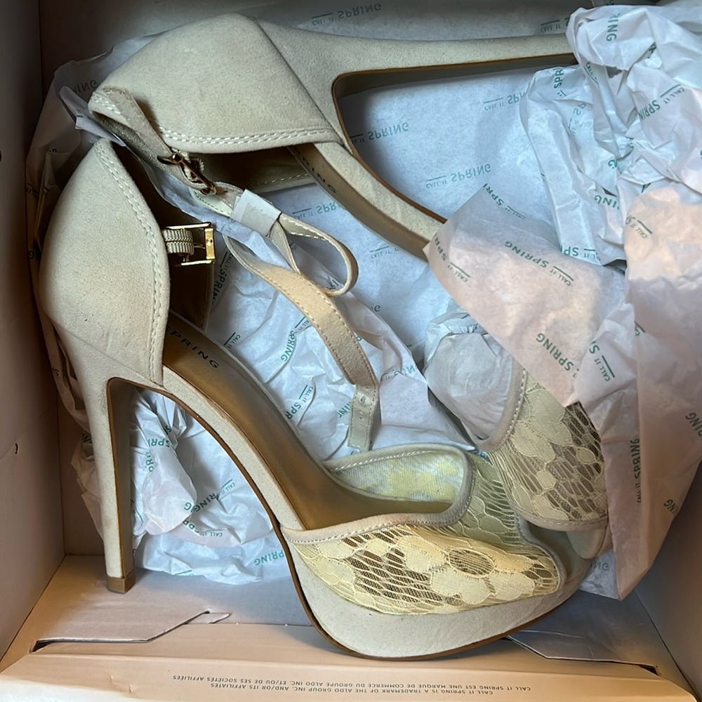 Lace open-toed heels